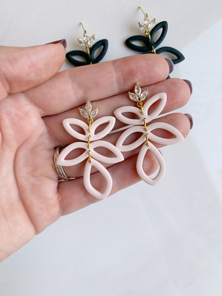 Emery Earring in Pale Pink/Gold