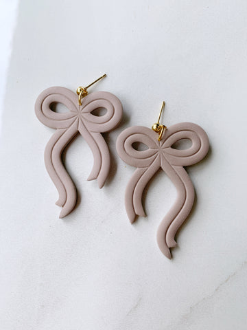 Arabella Bow Earring in Taupe