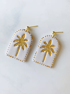 Ariana Palm Arch in White/Gold
