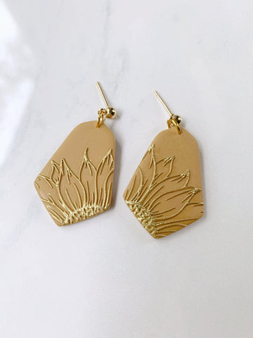 Oakley Earring in Mustard