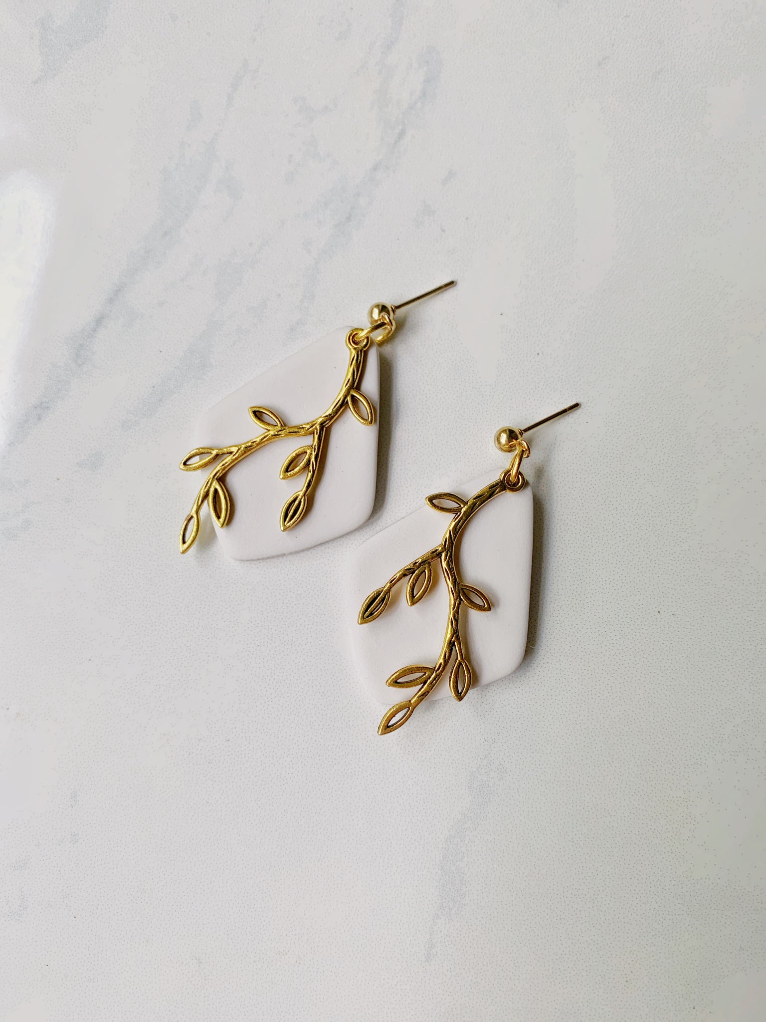 Brielle Earring in Ivory