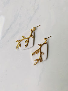 Brielle Earring in Ivory