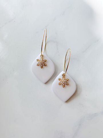 Lora Snowflake Hoop