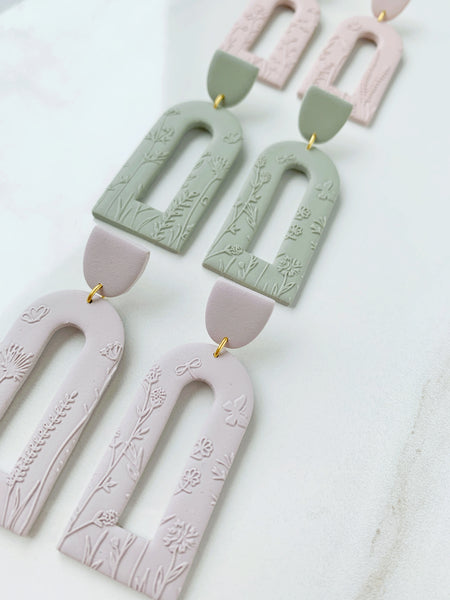 Tayla Arch in Sage