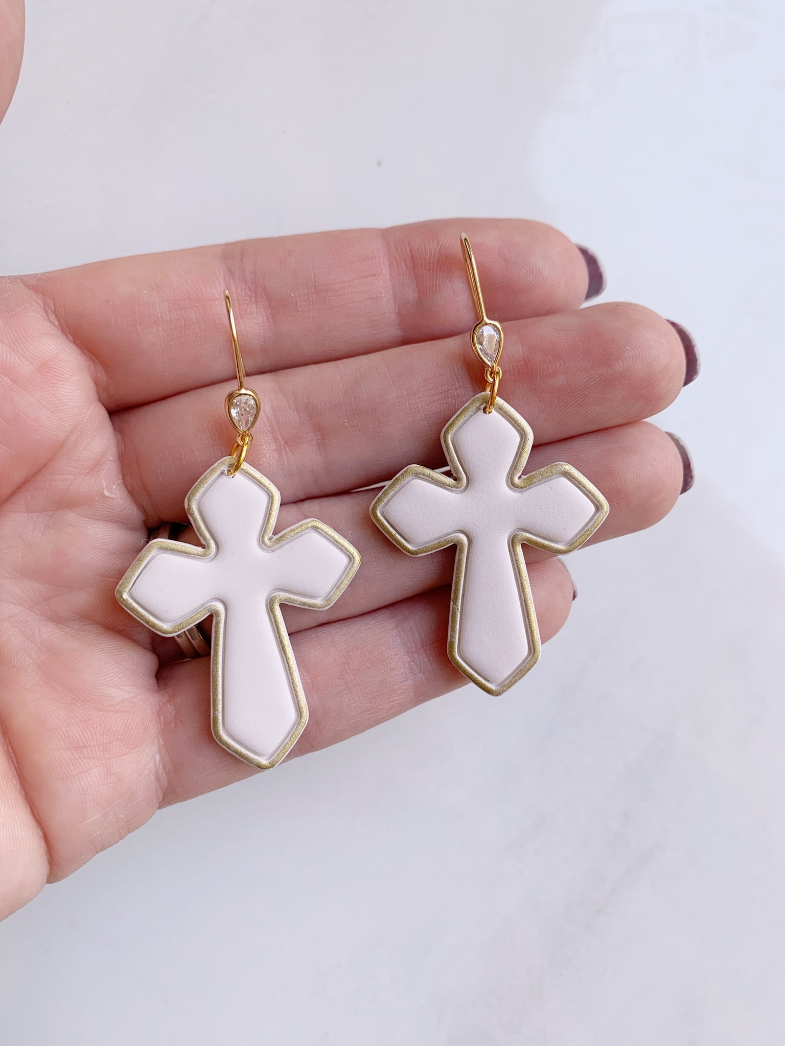 Cross Dangle in Cream