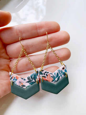 Lily Earring in Tropical