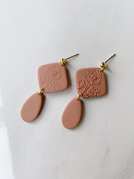 Tabitha Floral Earring in Dusty Rose