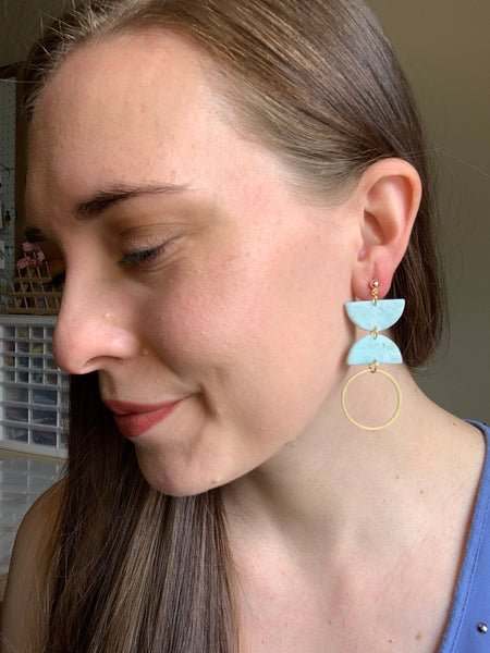 Sloane Earring in White Granite