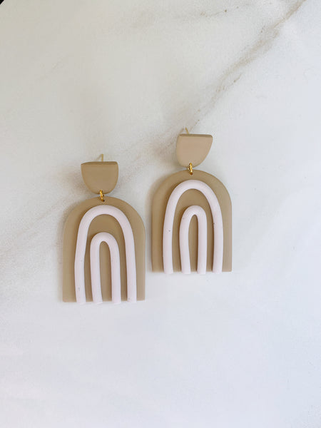 Brenna Arch Earring in Taupe