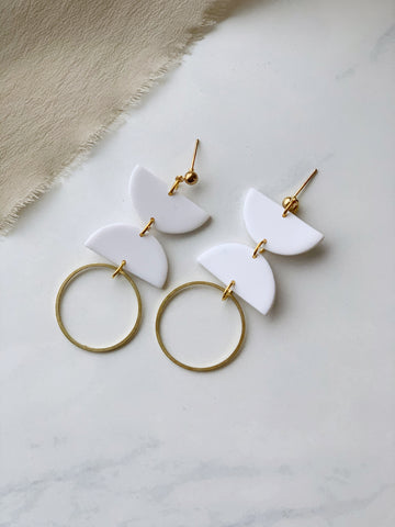 Sloane Earring in Solid White